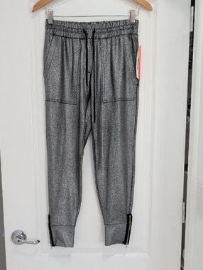 New STANDING TREE Silver and Black Joggers Jogger Pants S Pockets